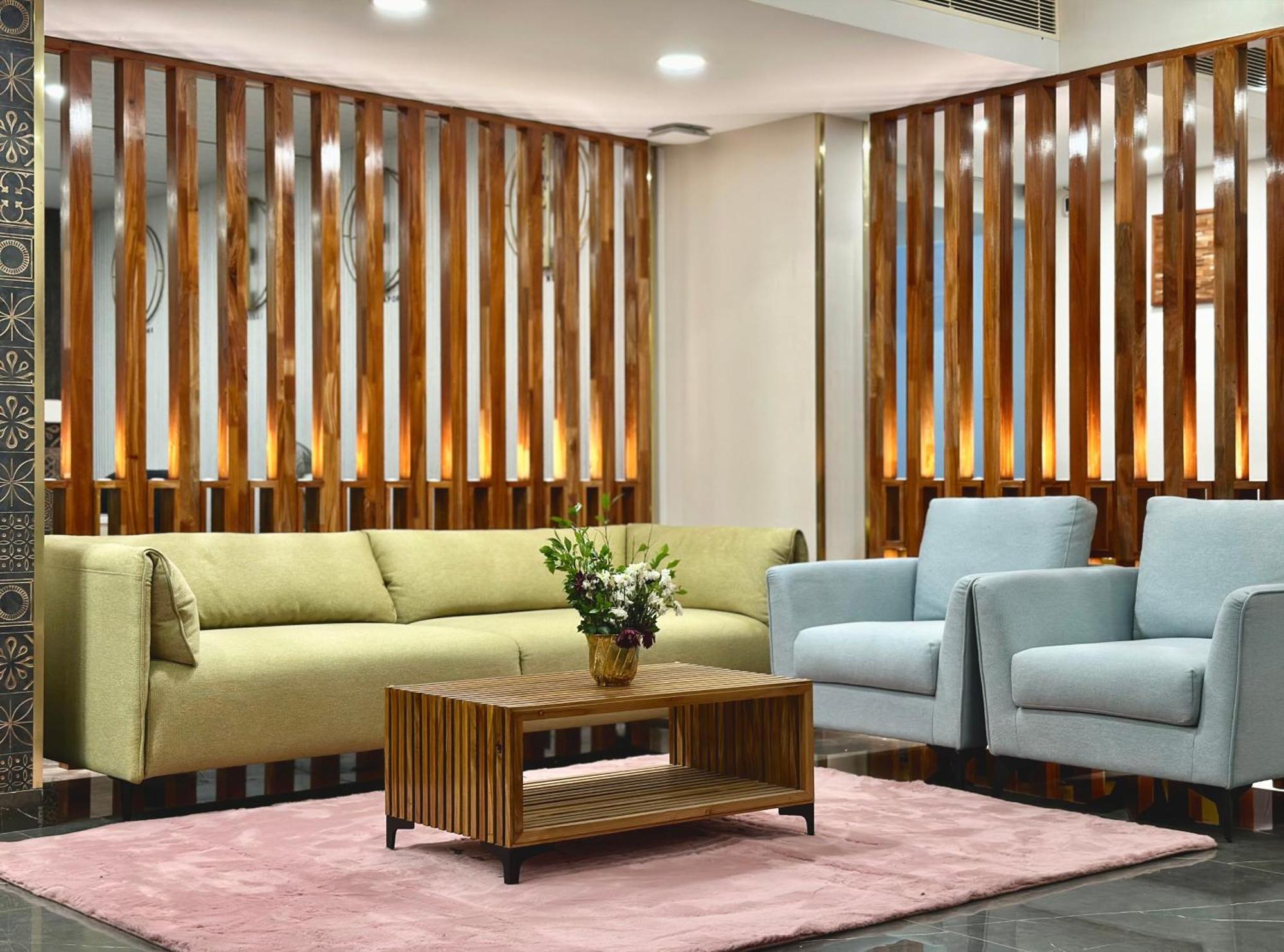 The Habitat Suites Guruvāyūr Buitenkant foto